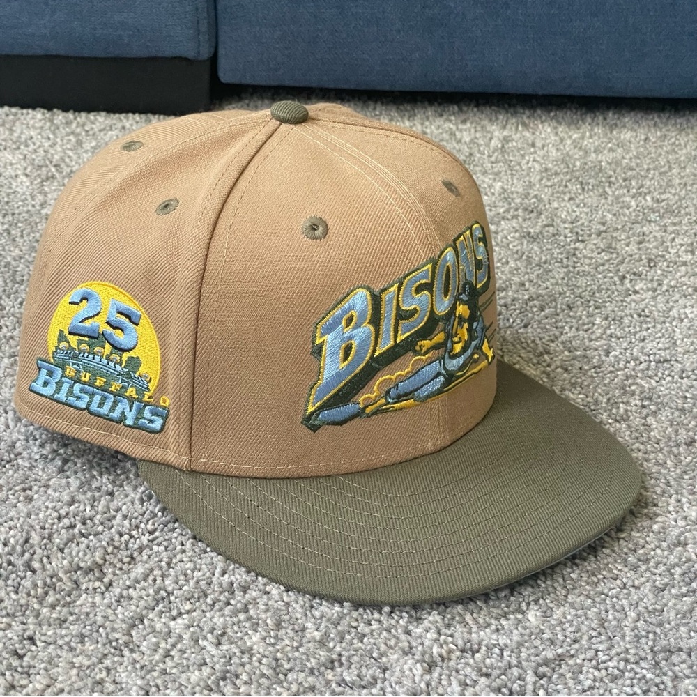 Lids New Era Buffalo Bisons Lamar Valley Fitted Hat Size 7 5/8 Icy Blue UV MiLB